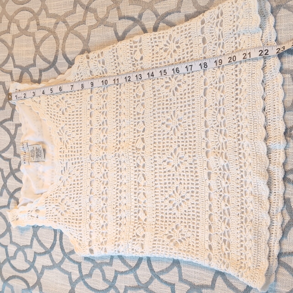 Vintage Women's, Size 4/6, White Stag, White Crochet Thick Strap Tank Top - Picture 4 of 5